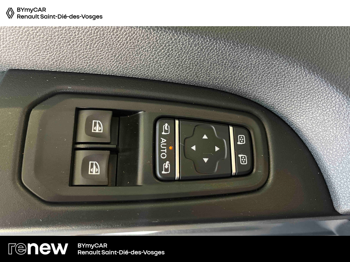 Renault TRAFIC CA L2H1 3000 KG BLUE DCI 170 EDC — photo 23