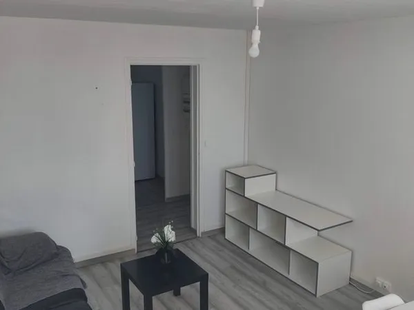 🏡 T3 Meublé 55 m² - 2 chambres - Proche IFSI et gare - Dreux