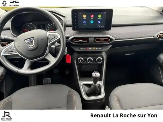 Dacia Sandero 1.0 tce 90ch stepway confort -22 — photo 5