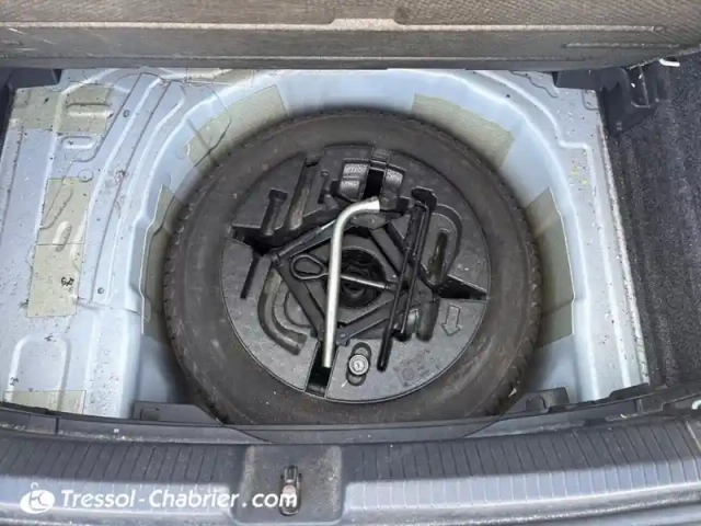 Volkswagen Polo 1.0 tsi 95 s&amp;s bvm5 connect — photo 4