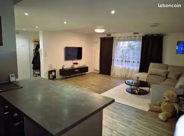 Appartement 2 pièces 63 m²