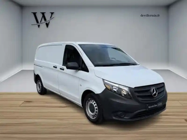 Mercedes Vito 110 cdi fourgon compact — photo 7