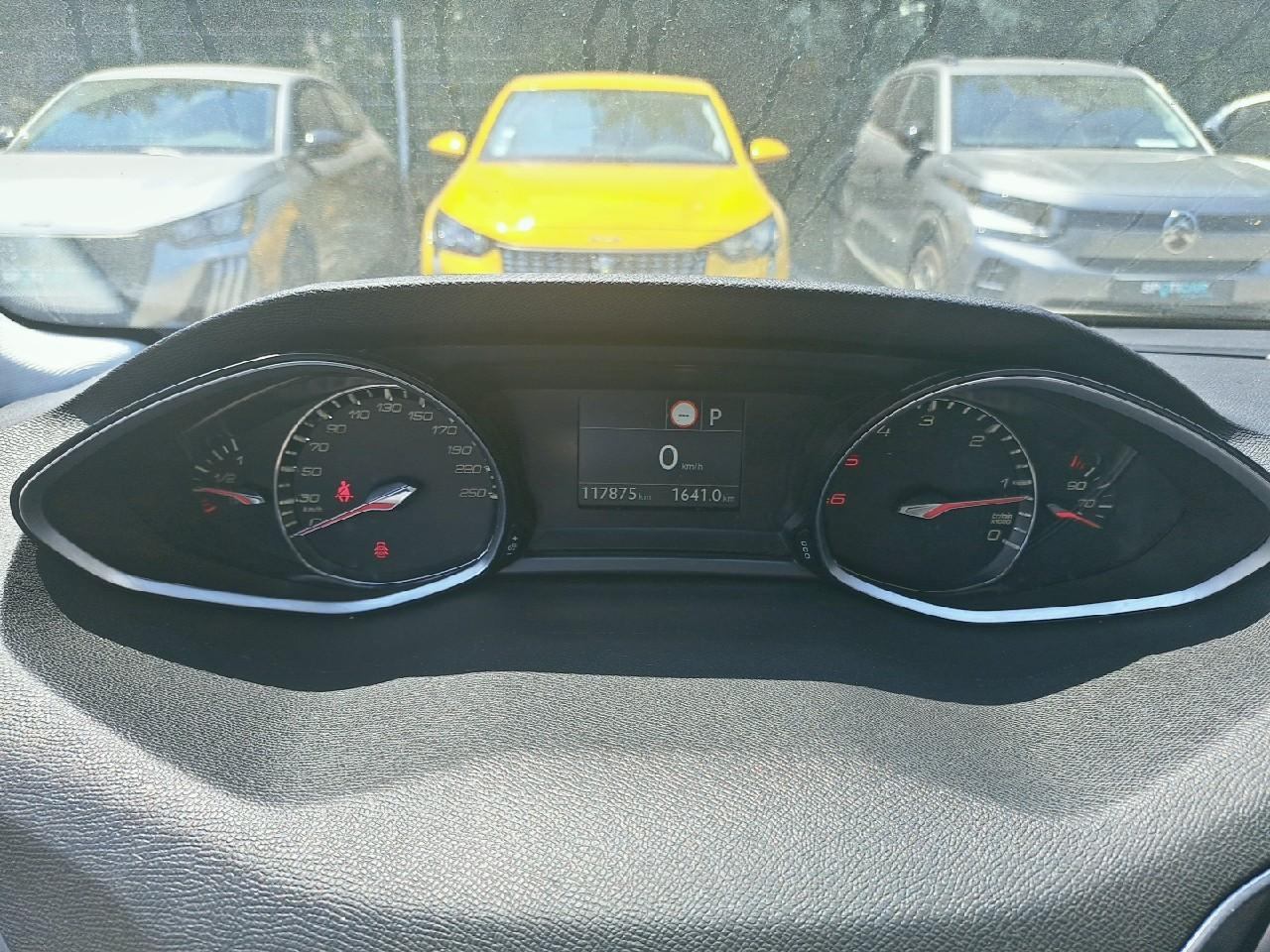 Peugeot 308 bluehdi 130ch s&s eat8 active business — photo 17