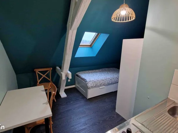 Studio meublé à Corbie, proche centre et gare