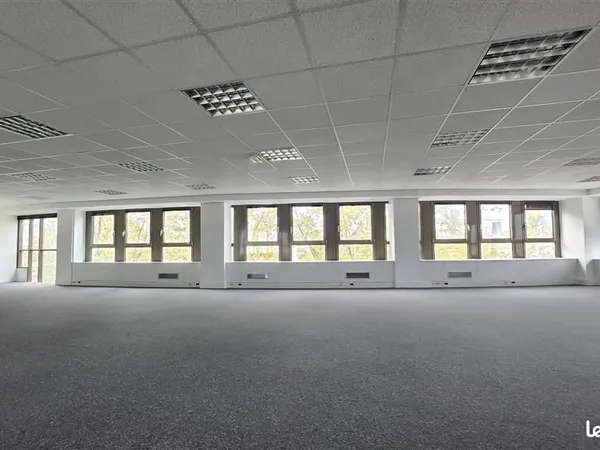 Bureaux 204 m²