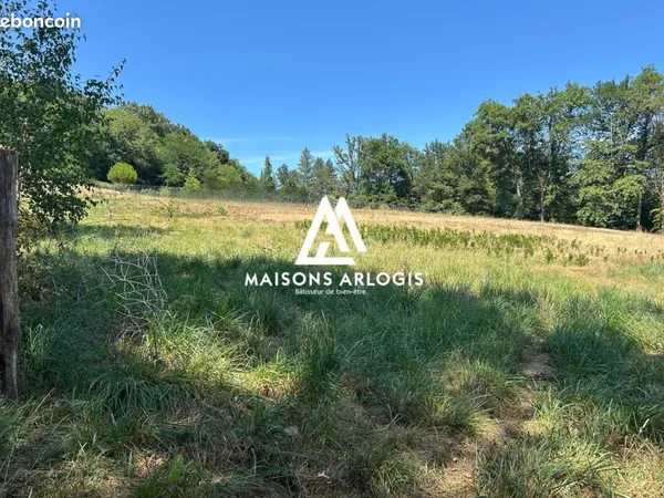 Terrain 1 150 m² Saint Priest Taurion