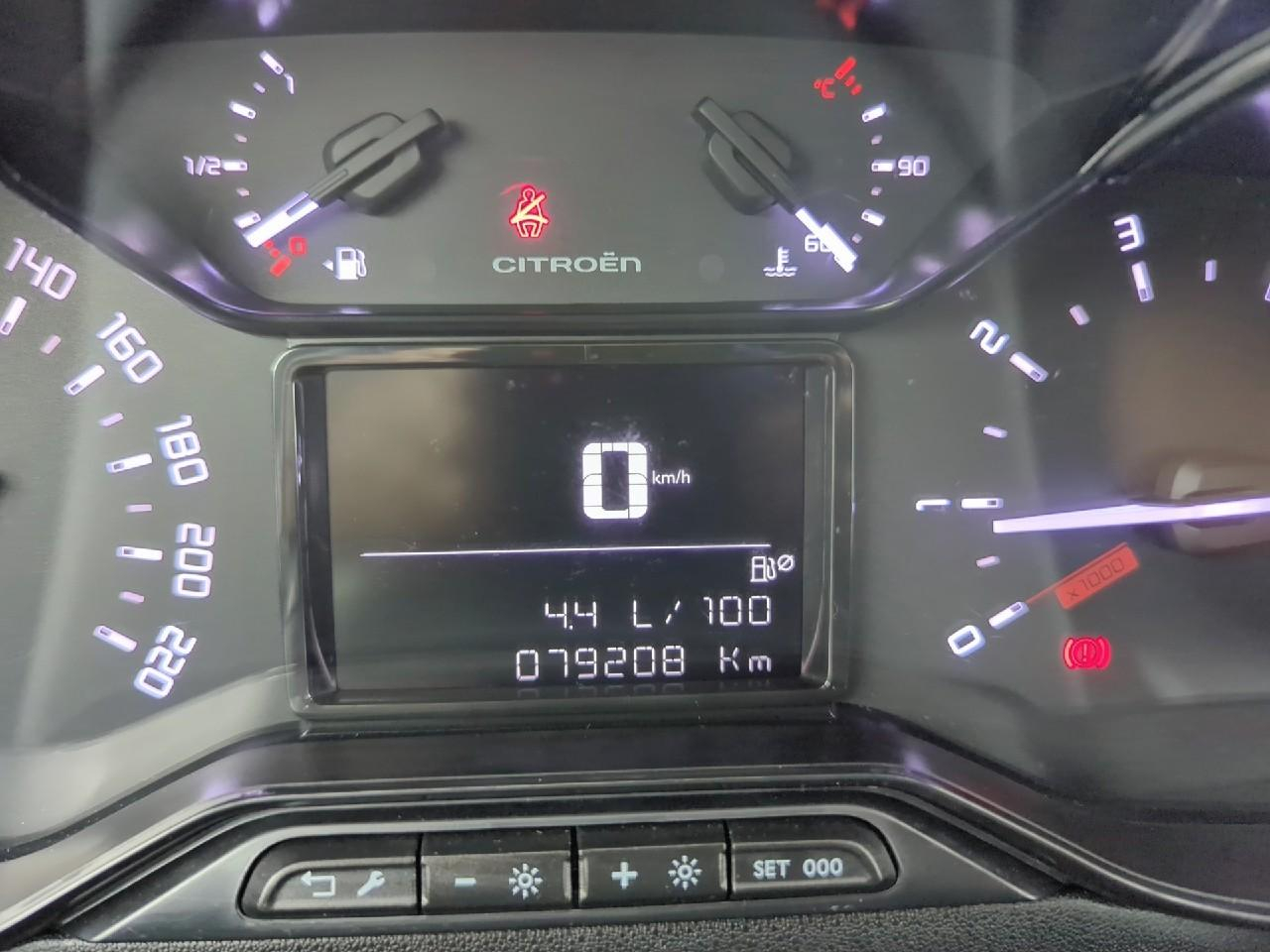 Citroën C3 bluehdi 100 bvm6 you — photo 22