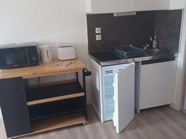 Studio meublé 24m² - Internet compris - Niort