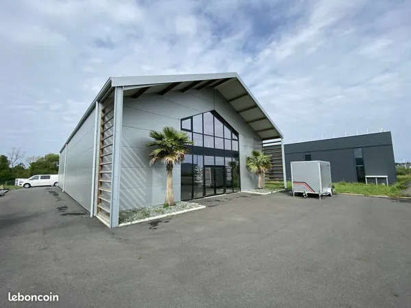 LOCAL D'ACTIVITE 446 m² LA GOUESNIÈRE