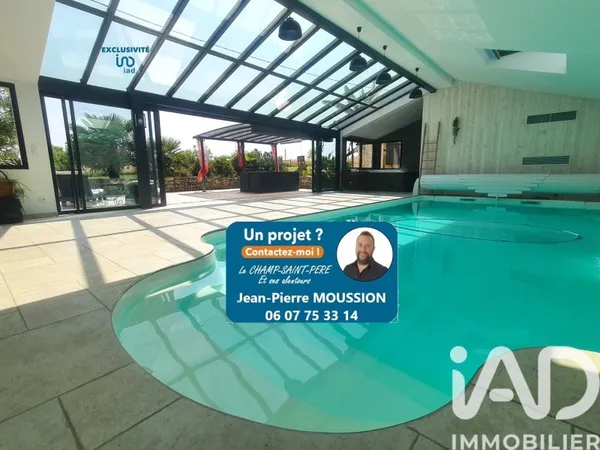 Maison 9 pièces 329 m²