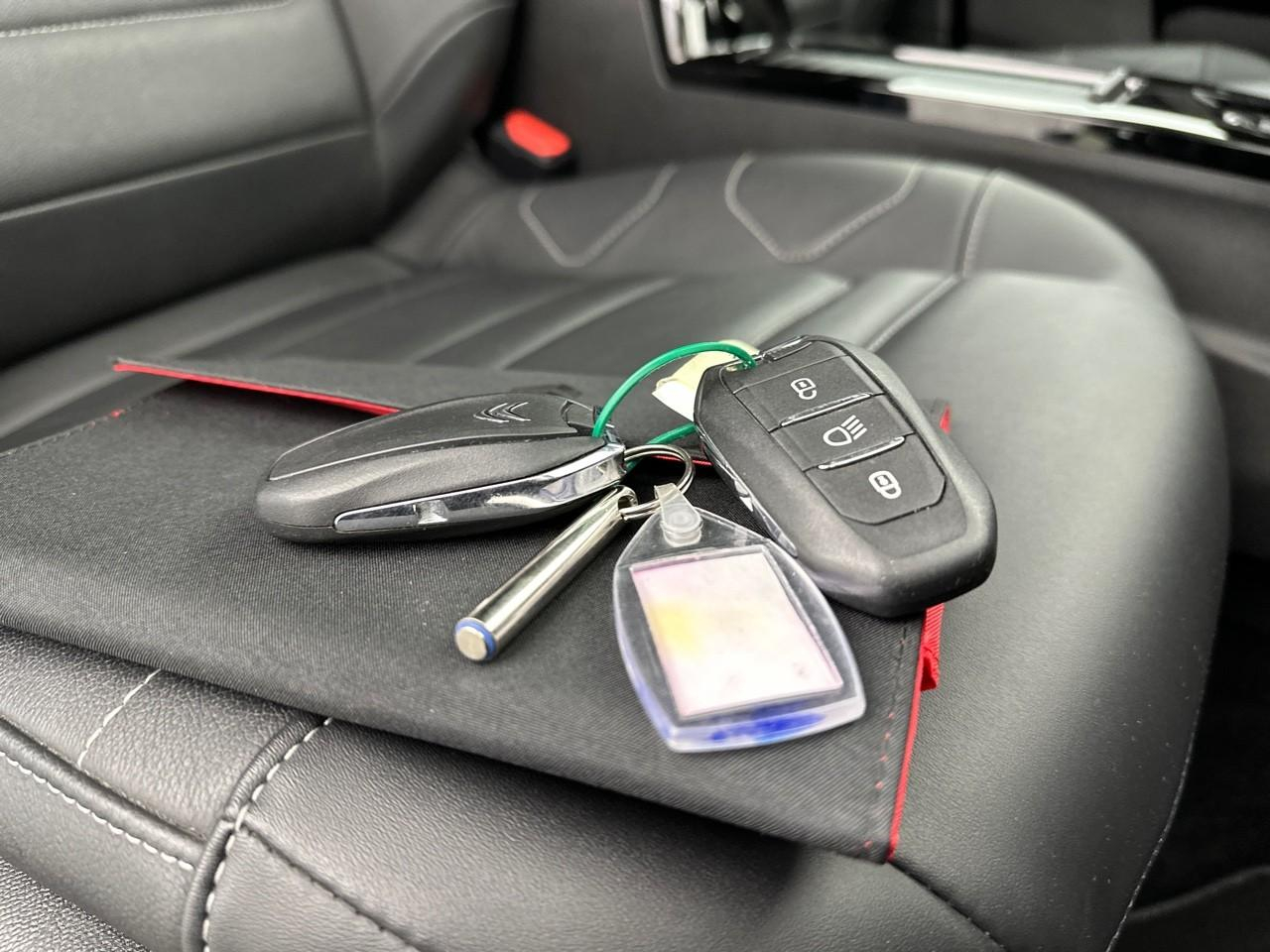 Citroën C4 puretech 130 s&s eat8 shine pack — photo 36