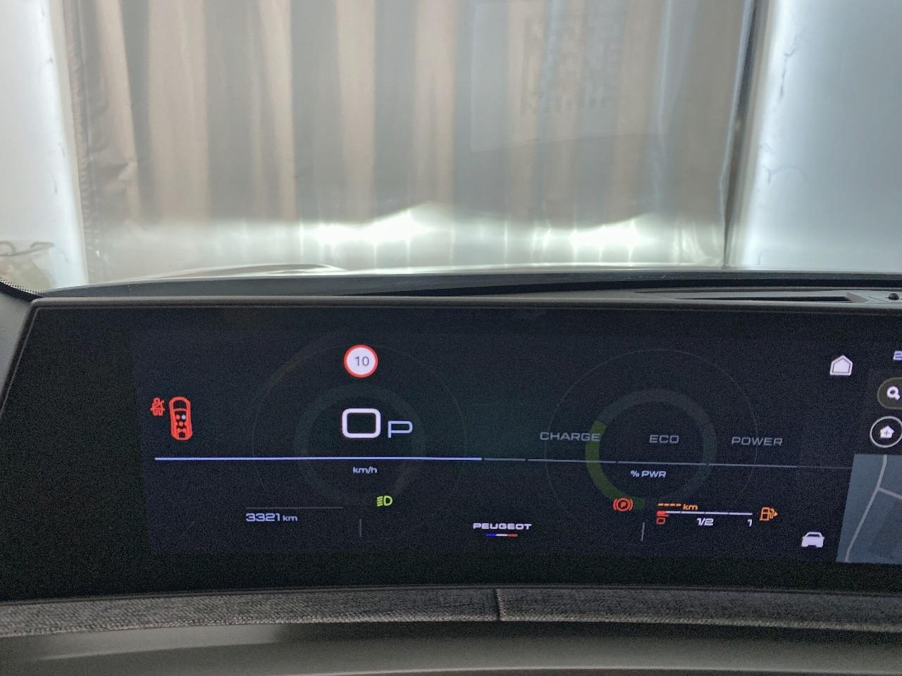 Peugeot 5008 hybrid 145 ch e-dcs6 allure — photo 13