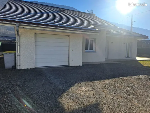 Maison T4 récente de 90 m2