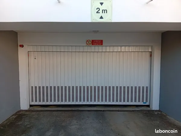 Loue place de parking souterrain