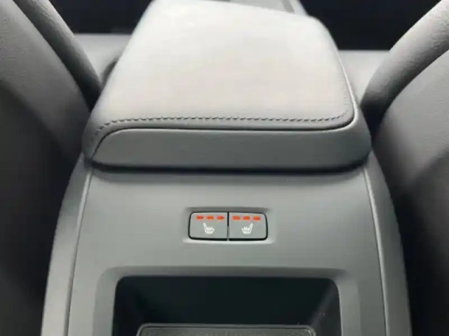 Volvo Xc60 t6 hybride rechargeable 253 + 145ch ultra style dark geartronic 8 awd — photo 11