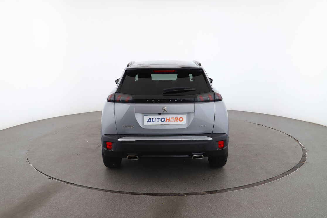 Peugeot 2008 1.2 PureTech GT EAT8 — photo 4