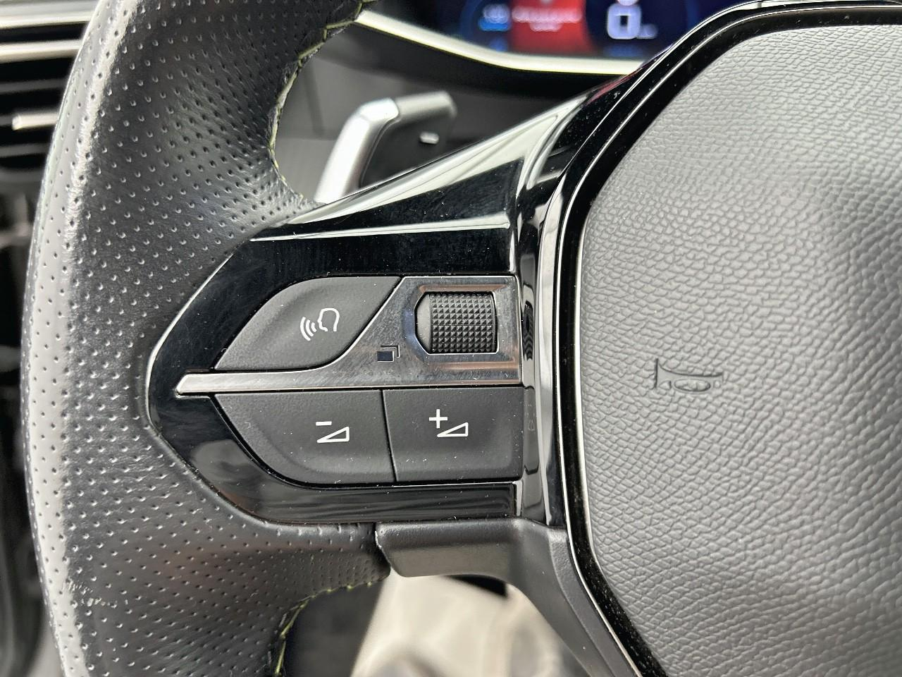 Peugeot 2008 puretech 130 s&s eat8 gt — photo 25