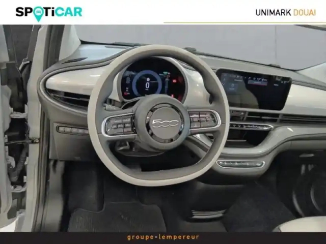 Fiat 500 c e 118ch la prima my25 — photo 13