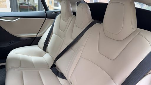 Tesla Model S AWD 100 kWh Dual Motor - Long Range – 2018 – 85187 km – Électrique – Boîte Automatique — photo 20