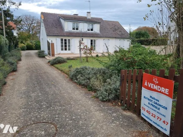 Maison 9 pièces 166 m²