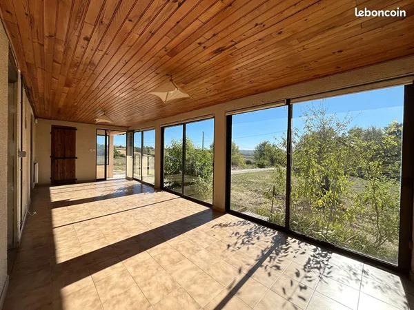Maison 3 pièces 94 m²