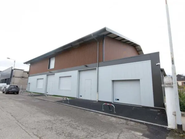 Bureaux 1146 m²