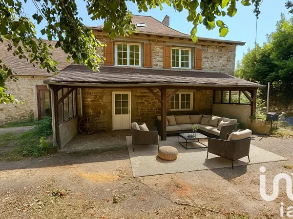 Maison 2 pièces 400 m²