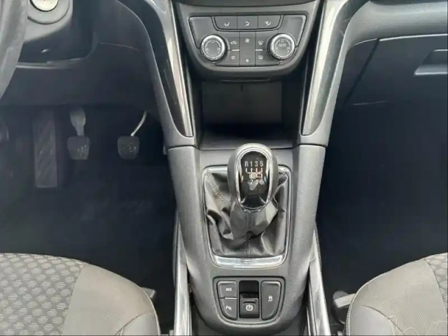 Opel Zafira 1.4 turbo 140ch elite — photo 15