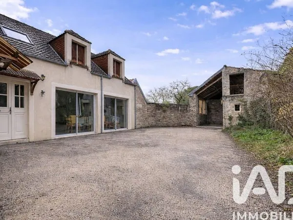 Maison 7 pièces 200 m²