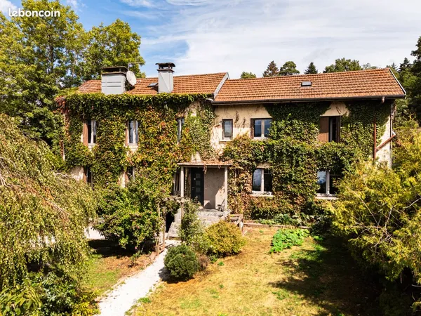 Maison de Caractére Epinal