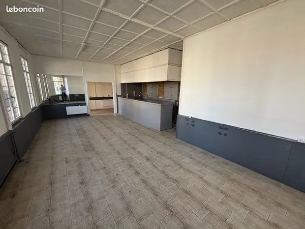 Local commercial 55 m2 450