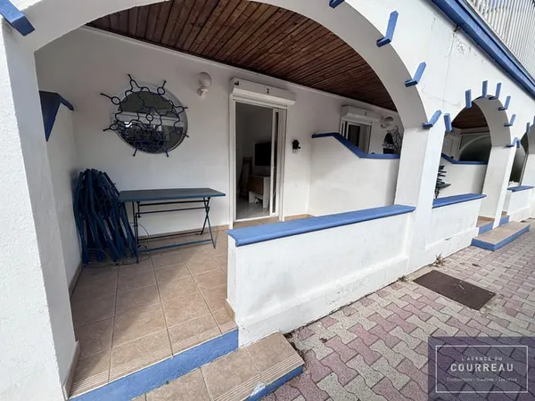 Studio meublé de 27.90 m2 avec terrasse et climatisation