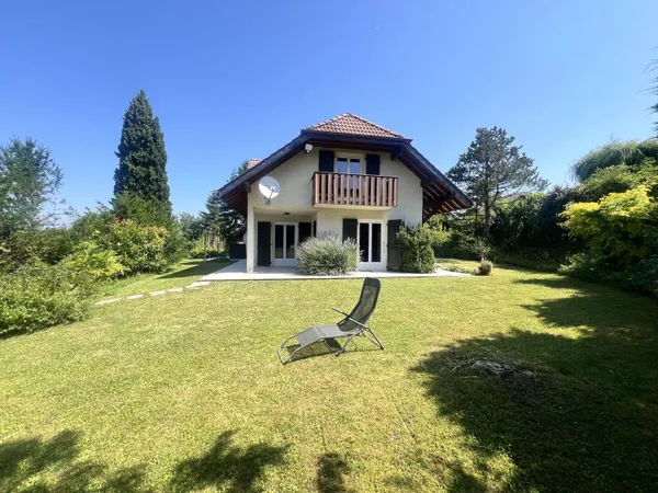 Maison 4 pièces 136 m²