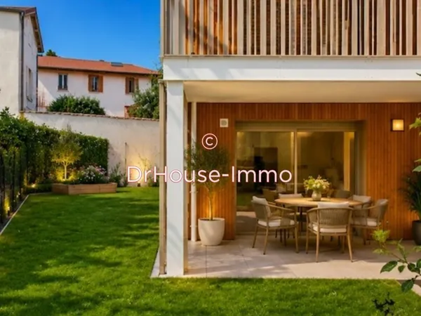 COLLONGES-AU-MONT-D'OR - RÉSIDENCE RÉCENTE - T4 DE 90 M² AVEC JARDIN PRIVATIF DE 144 M² ET GARAGE