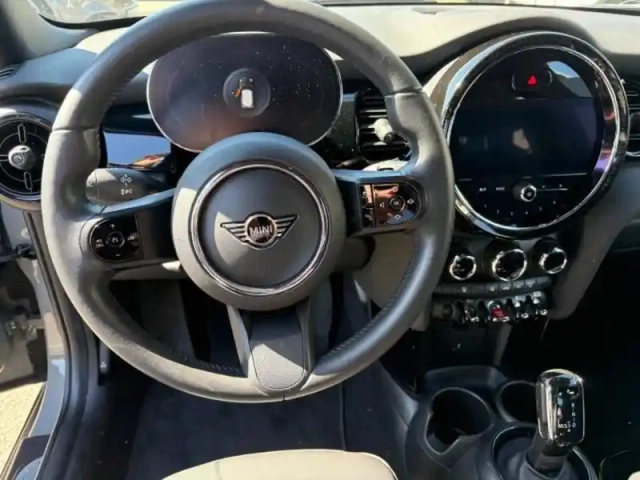 Mini Mini cooper 136ch essential bva7 — photo 6
