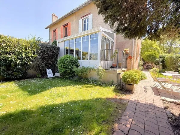 Maison 6 pièces 120 m²