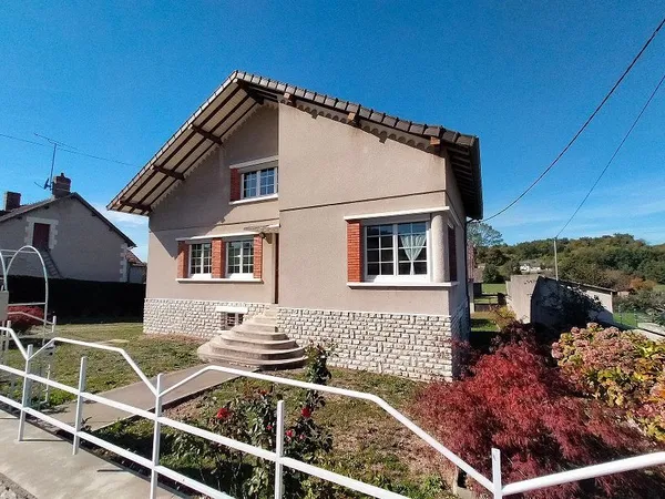 VILLENTROIS - MAISON S/ SOUS-SOL T6 - Garage - Dépendances et extérieur clos