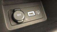 Peugeot 308 PHEV 225ch GT e-EAT8 — photo 30
