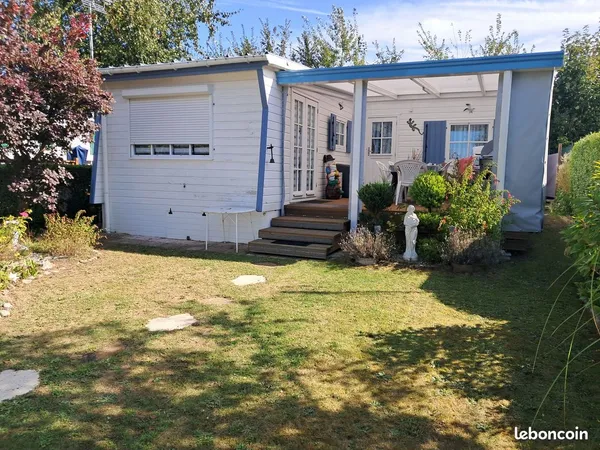 Mobil home (chalet bois en L)