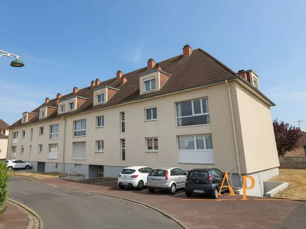 Cormelles Le Royal F1 de 26m² avec cave et parking extérieur