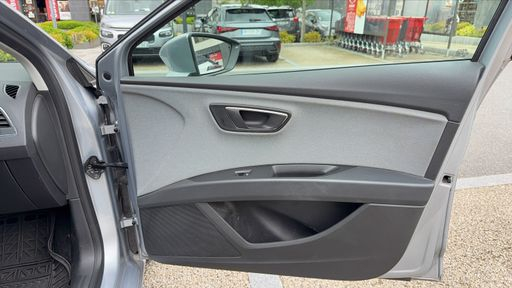 Seat Leon 1.0 TSI 115  - Style Business – 2020 – 144589 km – Essence – Boîte Manuelle — photo 61