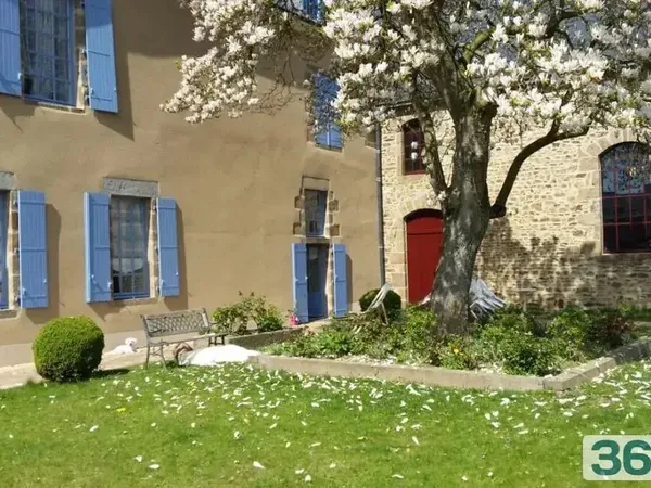 Maison 19 pièces 582 m²