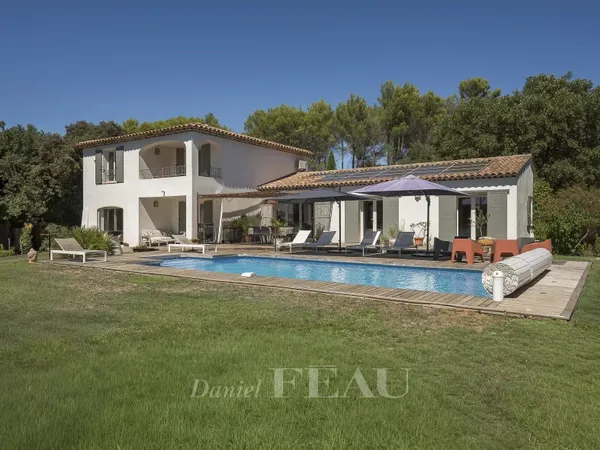 Campagne d'Aix en Provence - Maison de charme dans un bel environnement