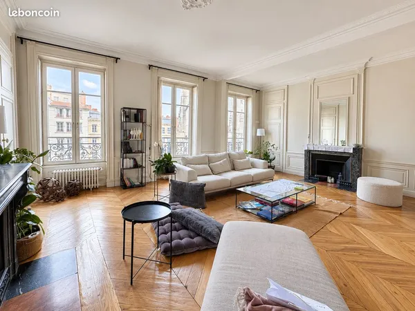 Appartement 4 pièces 149 m²