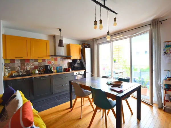 Appartement 4 pièces 75 m²