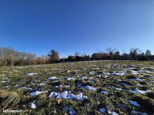 Terrain 2761 m² Moyrazès