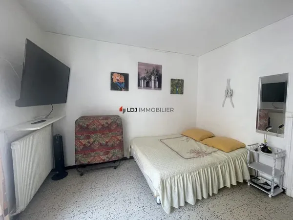 Studio avec balcon - À 2 pas des thermes