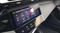 Peugeot 308 1.2 PureTech 130ch S&S Allure Pack — photo 13