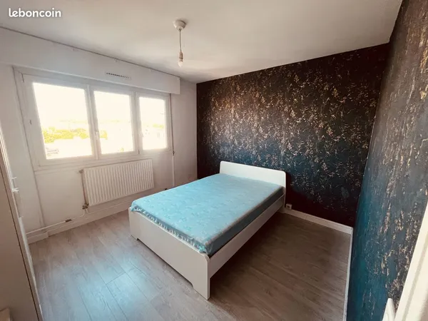 Metz Sablon - T2 - 42m2 - DPE C-D - 10 minutes de la Gare - DPE D - Appartement + Parking sous-terra