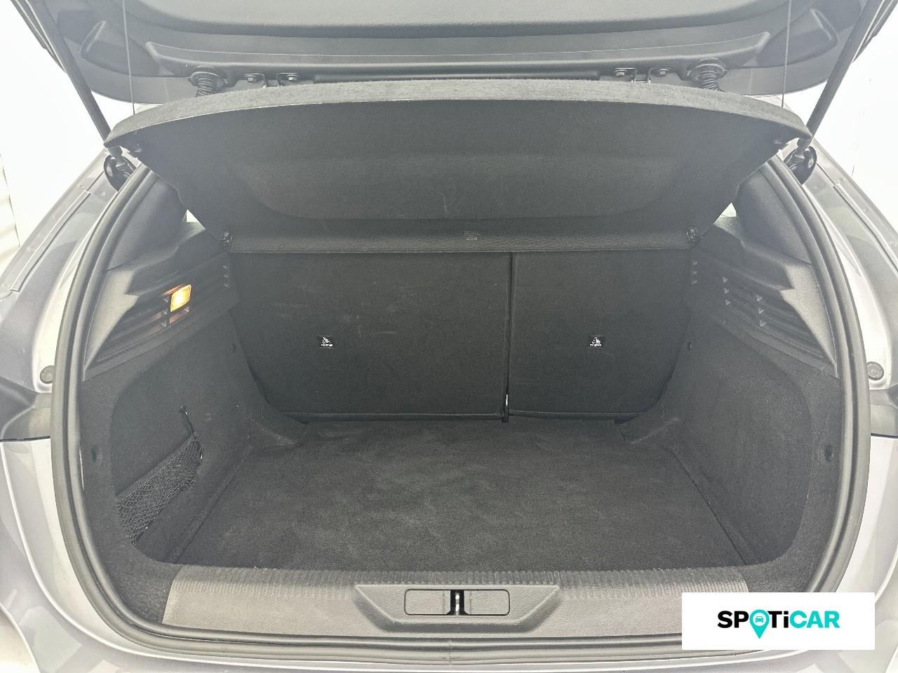 Peugeot 308 1.2 puretech 130ch s&s active pack eat8 — photo 6